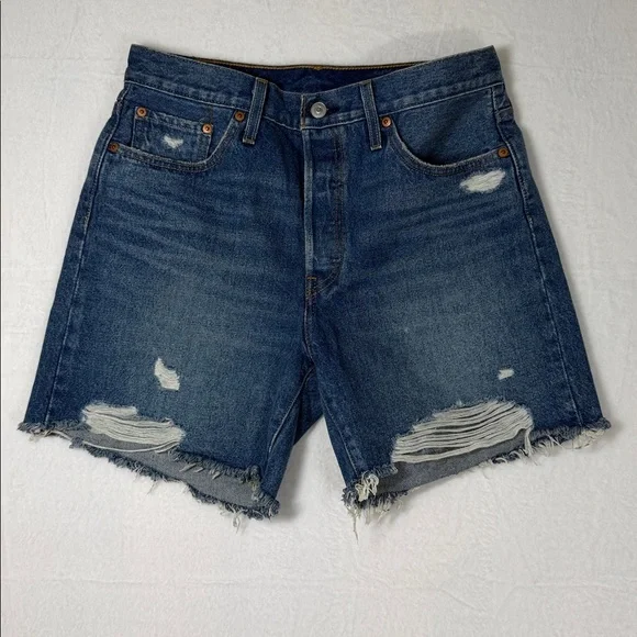 Levi's Dark Blue Women’s Midi Shorts Distressed size 29 - Picture 2 of 8